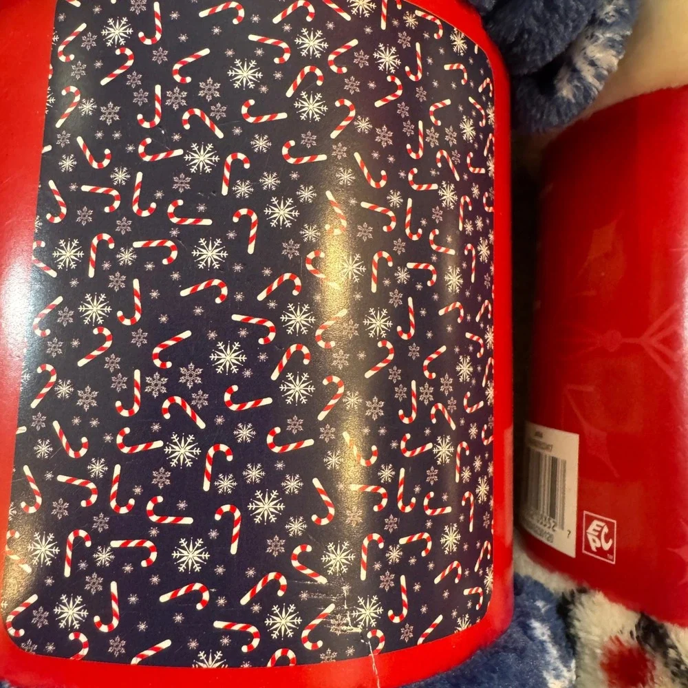 Holiday Time Plush Throw Blanket 2 Pack Christmas Santa Candy Cane 50x60 New
